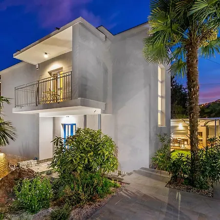 Lovran, Heated Pool And Villa