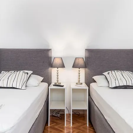 Villa Lovran, Heated Pool And