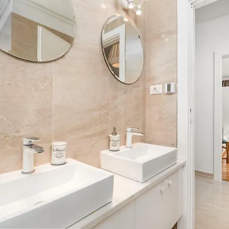 Lovran, Heated Pool And