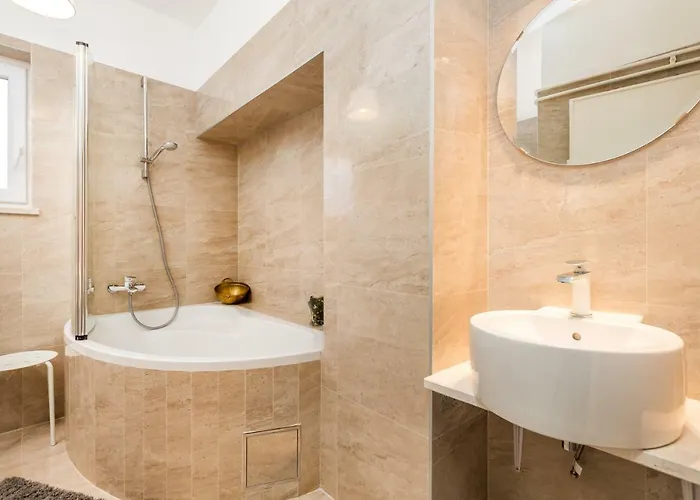 Villa Lovran, Heated Pool And