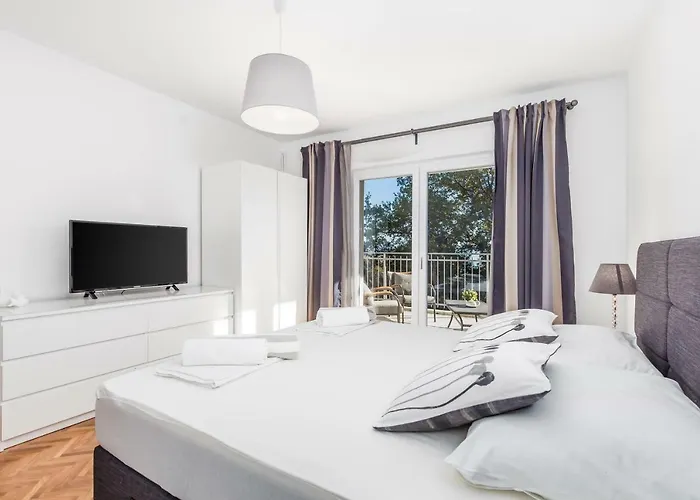 Lovran, Heated Pool And