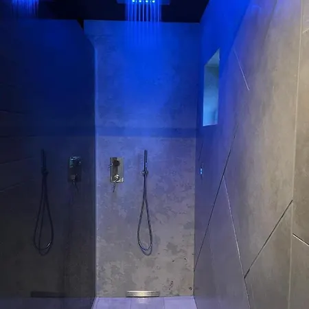 Lovran, Heated Pool And וילה לובראן