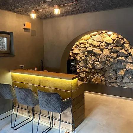 Lovran, Heated Pool And Vilă *