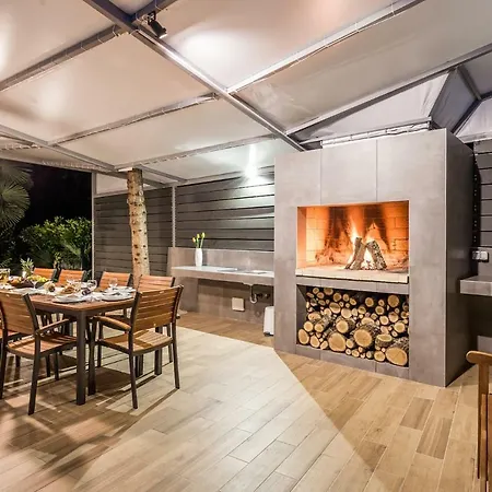 Lovran, Heated Pool And * Lovran