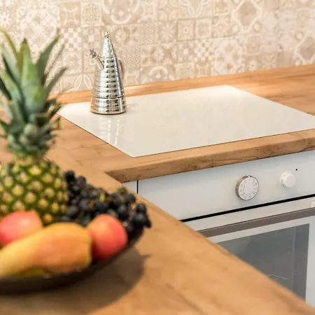 וילה Lovran, Heated Pool And *