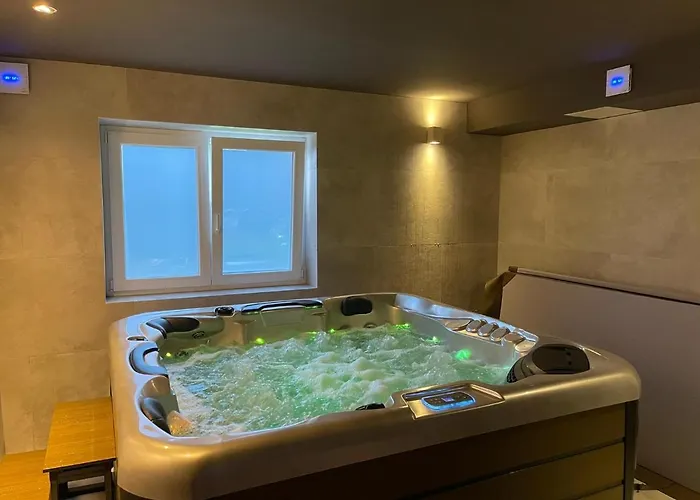 Lovran, Heated Pool And