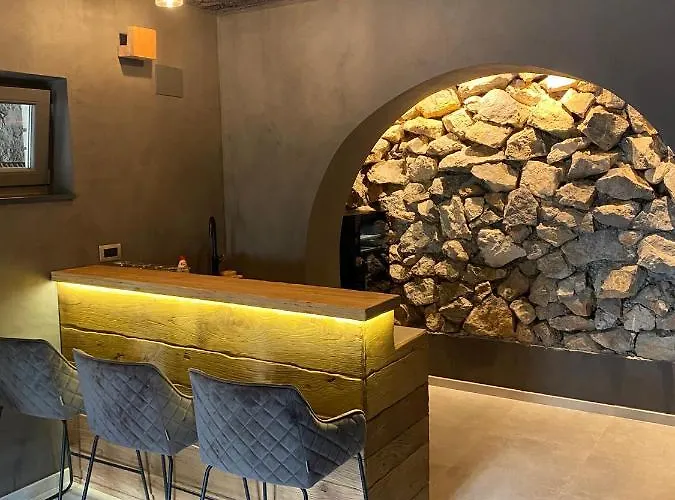 Lovran, Heated Pool And Vila *